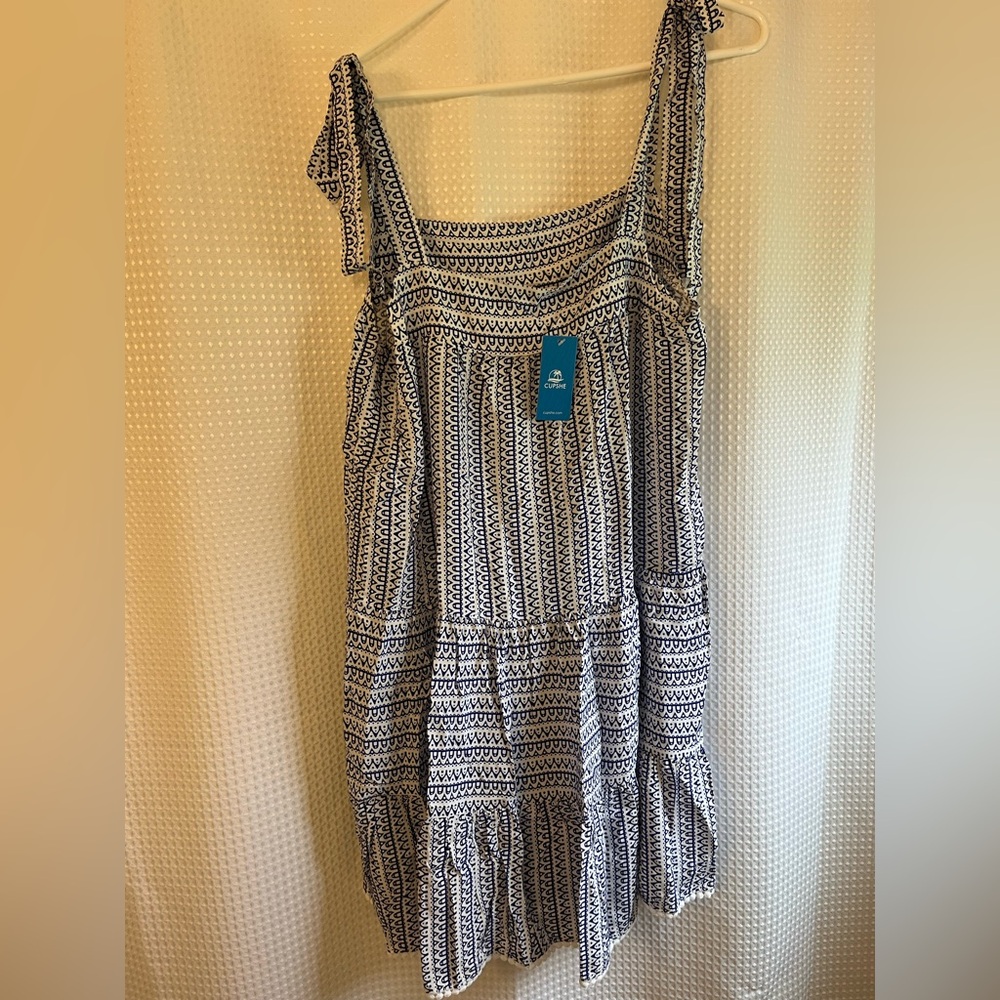 New Cupshe Casual, Flowy Dress (blue and white print)